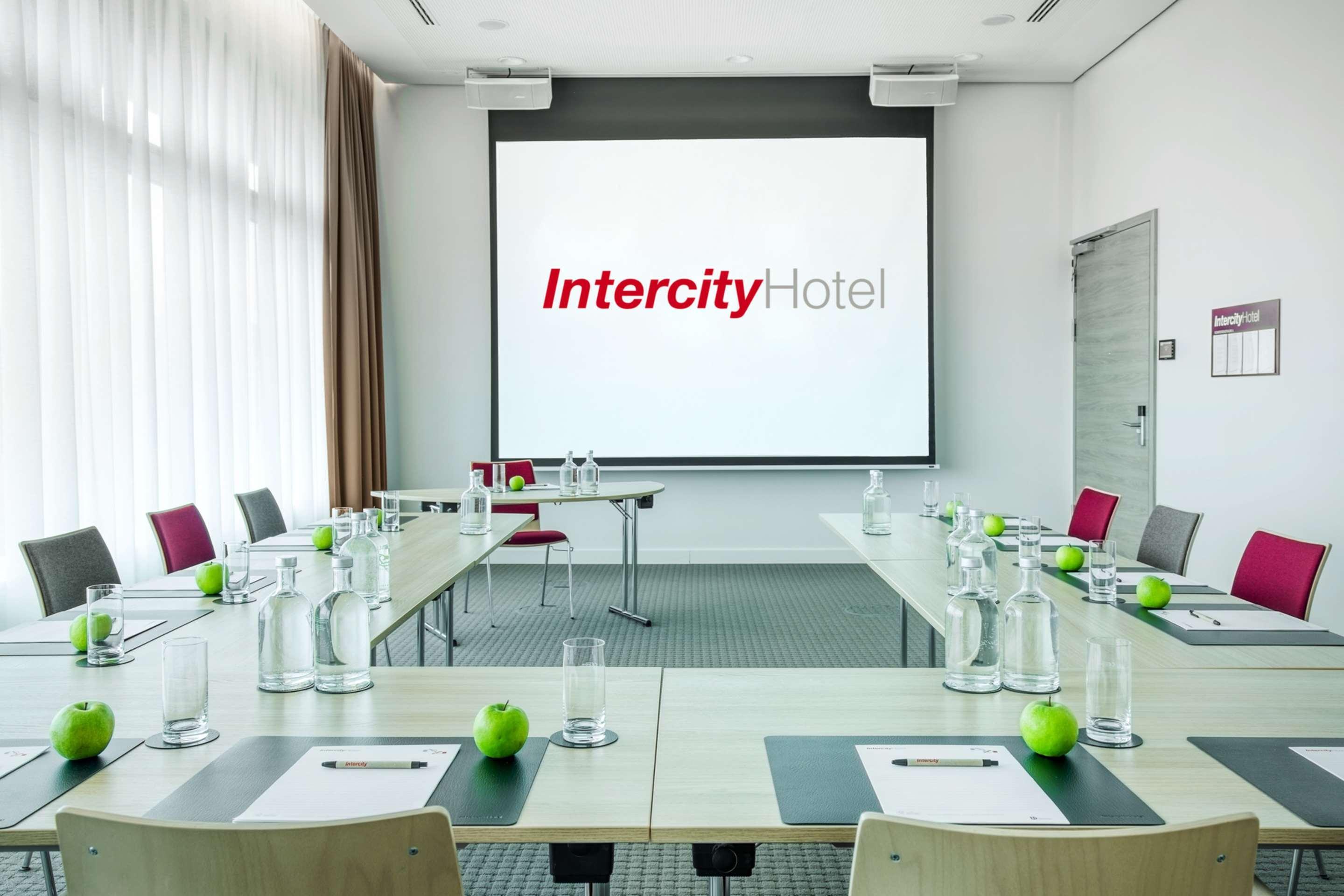Intercityhotel Hannover Hauptbahnhof-Ost Exterior foto